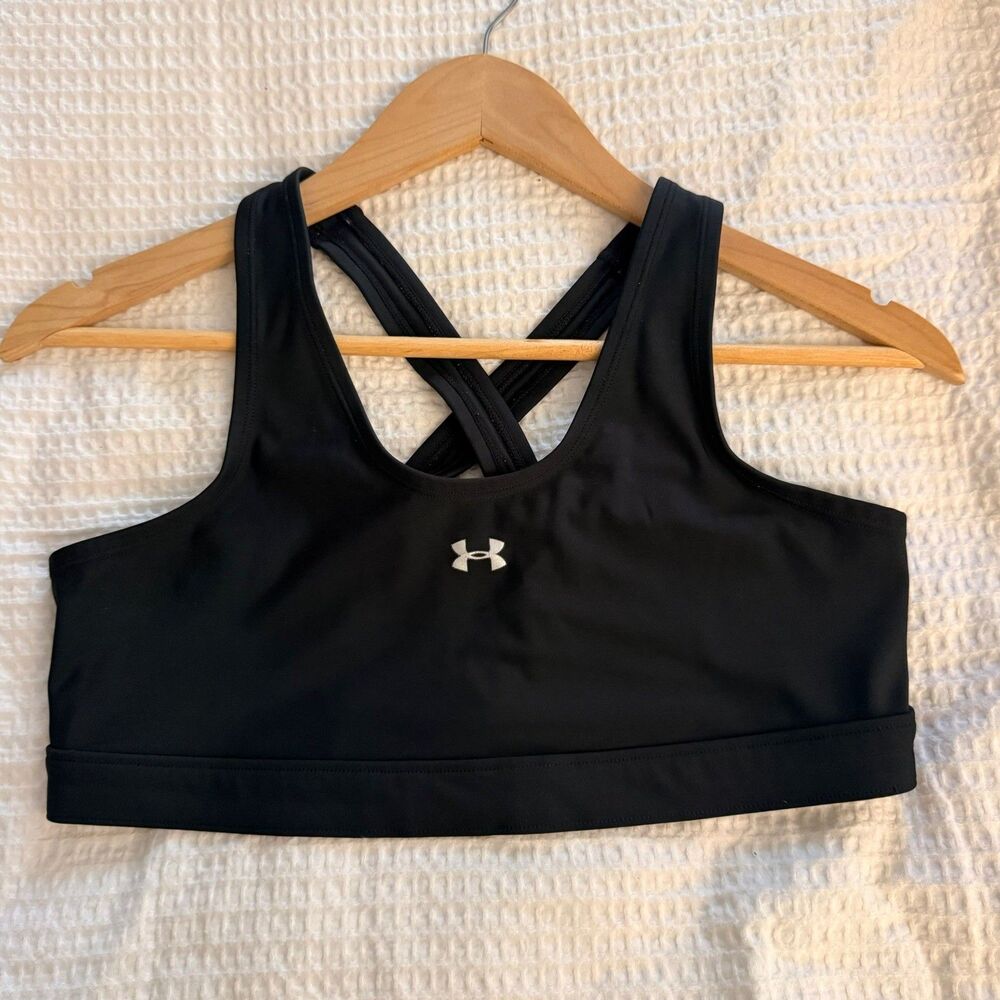 Under Armour Women’s Black Racerback Wireless Sports Bra Solid logo criss cross